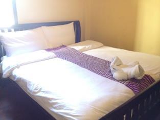 Central Backpacker Hostel 琅勃拉邦 外观 照片