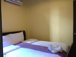 Central Backpacker Hostel 琅勃拉邦 外观 照片